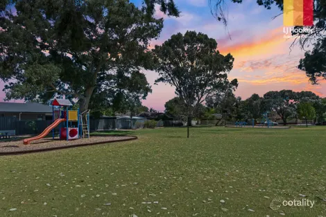 Property photo of 1 Almond Avenue Glynde SA 5070