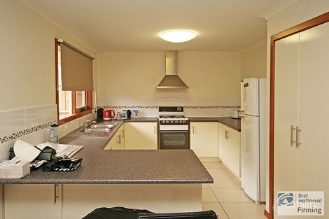 Property photo of 4 Lawson Close Cranbourne VIC 3977