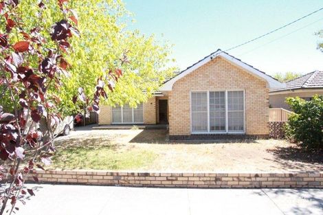 4 Bond St, Golden Square, VIC 3555