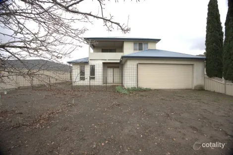 Property photo of 38 Webbs Avenue Taylors Hill VIC 3037