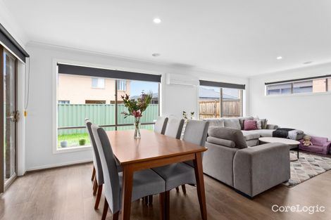 Property photo of 44 Lotus Street Pakenham VIC 3810