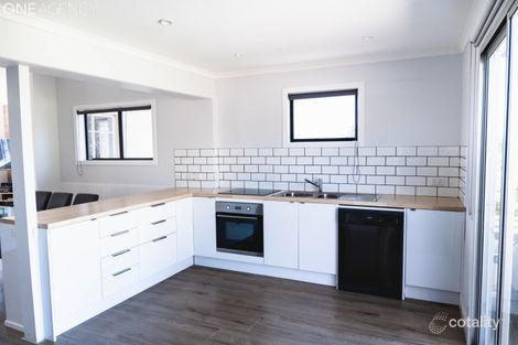 Property photo of 63 Hillcrest Road Devonport TAS 7310