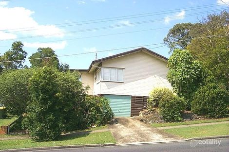 6 Pangeza St, Stafford Heights, QLD 4053