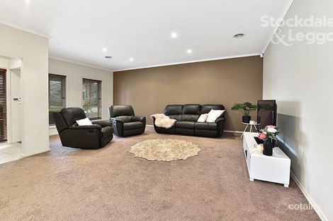 Property photo of 7 Hoxton Crescent Craigieburn VIC 3064