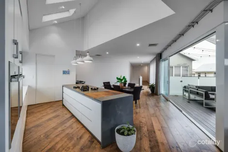 20 Maldives Dr, Hillarys, WA 6025