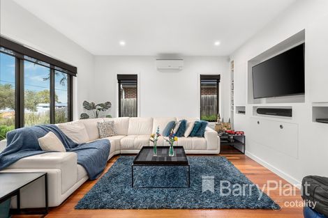 Property photo of 1/11 Anama Street Greensborough VIC 3088
