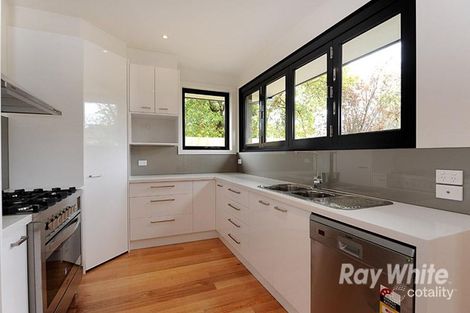 Property photo of 2/47 Rooks Road Mitcham VIC 3132