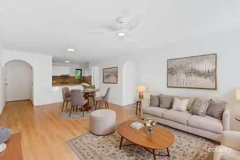 3/29 Imperial Pde, Labrador, QLD 4215