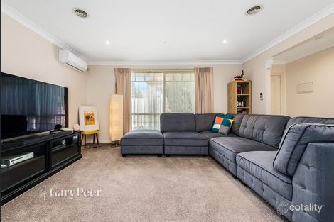 Property photo of 2/23 St Huberts Road Carnegie VIC 3163
