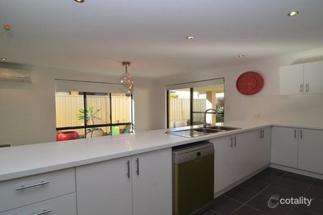 Property photo of 35 Normanby Bend Success WA 6164