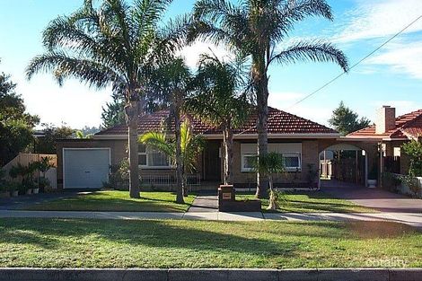 32 Sea View St, Beaconsfield, WA 6162