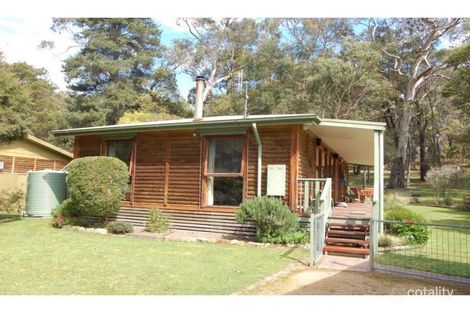 Property photo of 20 Warren Road Halls Gap VIC 3381