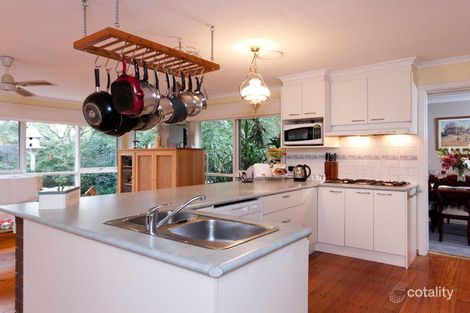 Property photo of 10 Willis Close Hampton Park VIC 3976