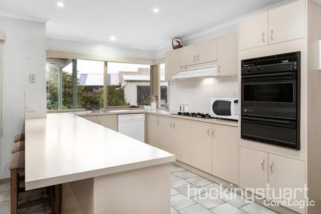 Property photo of 5 Collyer Close Brookfield VIC 3338