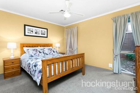 Property photo of 5 Collyer Close Brookfield VIC 3338