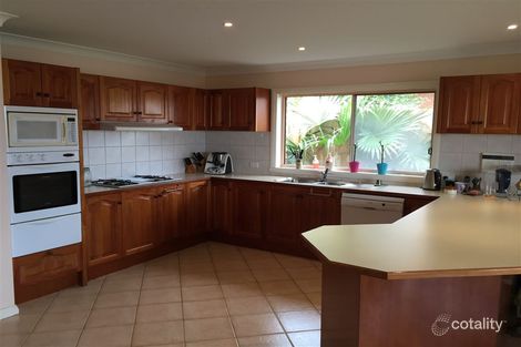 Property photo of 6 Grenville Court Berwick VIC 3806