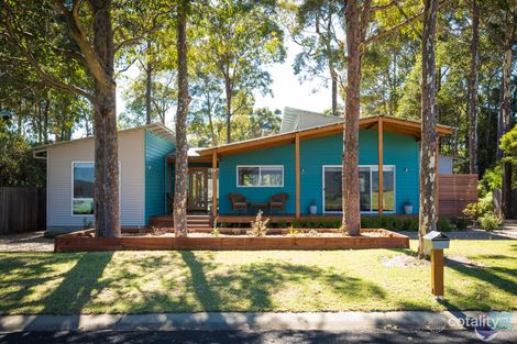 9 Schneider Dr, Mystery Bay, NSW 2546