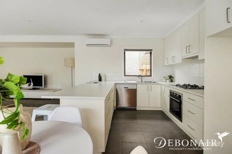 Property photo of 2/254 Wilsons Road St Albans Park VIC 3219