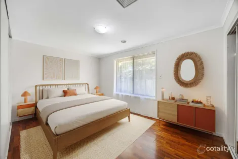 Property photo of 4 Damte Place St Albans VIC 3021