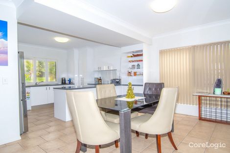 Property photo of 8 Fortuna Place Parkwood QLD 4214