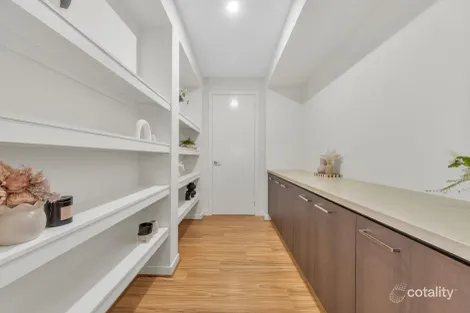 Property photo of 28 Darlington Drive Williams Landing VIC 3027