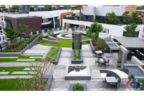 Property photo of 1 Oracle Boulevard Broadbeach QLD 4218