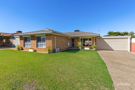 Property photo of 16 Eaton Street Ashmont NSW 2650