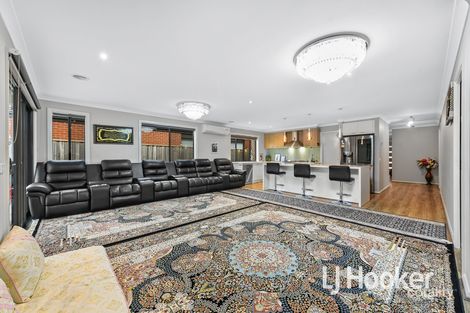 Property photo of 22 Guinea Flower Drive Cranbourne West VIC 3977