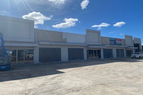 2/102 High St, Melton, VIC 3337