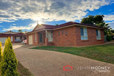 1/8 Malebo Pl, Tatton, NSW 2650