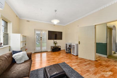 Property photo of 31 Lake Terrace East Mount Gambier SA 5290