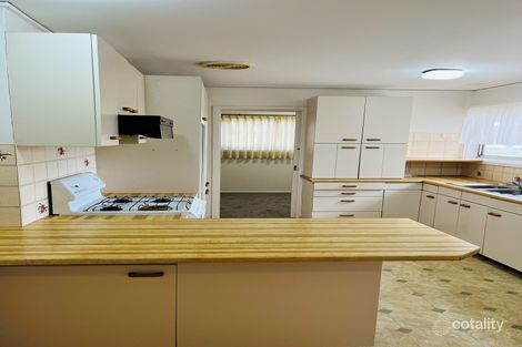 Property photo of 11 Rainbow Parade Peakhurst Heights NSW 2210