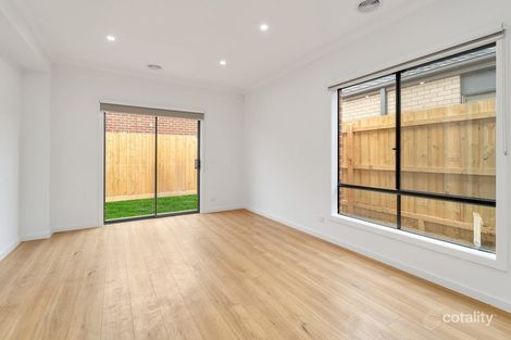 Property photo of 76 Surin Road Tarneit VIC 3029