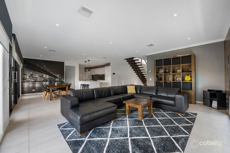 Property photo of 9 Seddon Place Caroline Springs VIC 3023