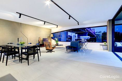 Property photo of 50 Holman Street Kangaroo Point QLD 4169