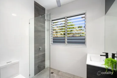 Property photo of 14/109 Upolu Esplanade Palm Cove QLD 4879