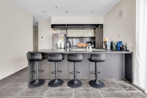 Property photo of 16/11 Monckton Place Caroline Springs VIC 3023