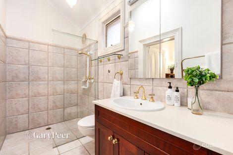 Property photo of 38 Malvern Grove Caulfield North VIC 3161