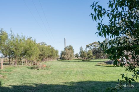 Property photo of 237 Gainsborough Road Narromine NSW 2821
