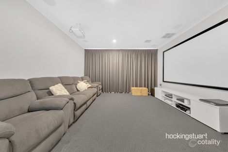 Property photo of 36 Arnaud Loop Wollert VIC 3750