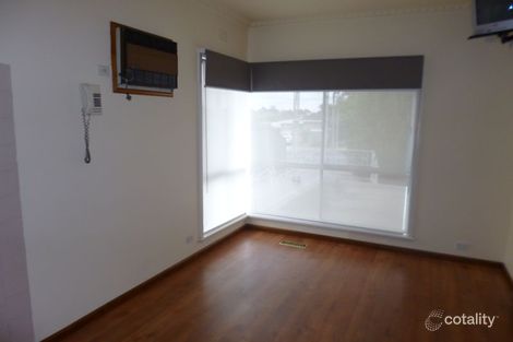 Property photo of 186 Milleara Road Keilor East VIC 3033