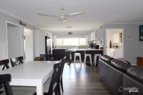 Property photo of 11 Donald Court Yarraman QLD 4614