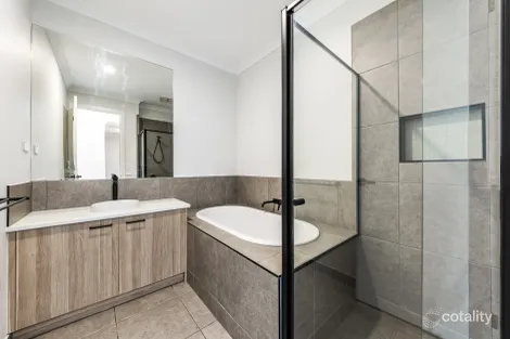 Property photo of 3 Flintoff Avenue Lang Lang VIC 3984