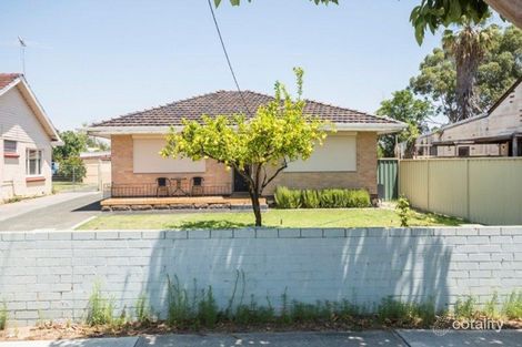 Property photo of 219 Sevenoaks Street Cannington WA 6107