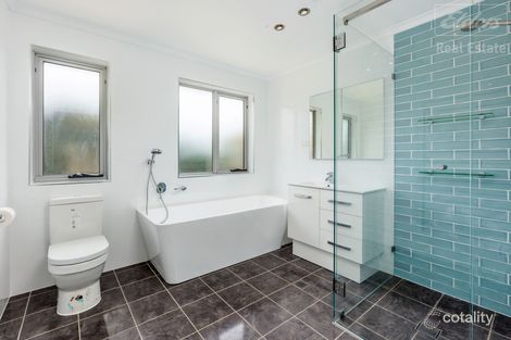 Property photo of 32 Rusten Street Karabar NSW 2620