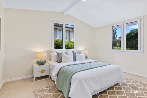 Property photo of 17 Harvard Street Kenmore QLD 4069