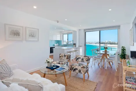 Property photo of 15/2 Queenscliff Road Queenscliff NSW 2096