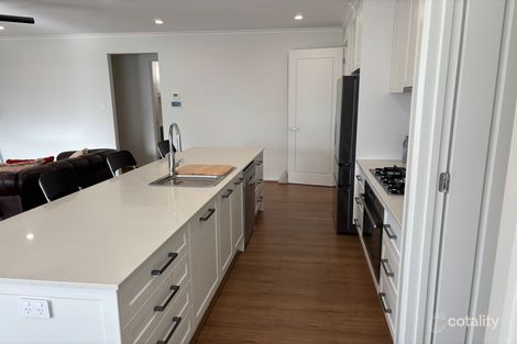 Property photo of 10 Indigo Road Moana SA 5169