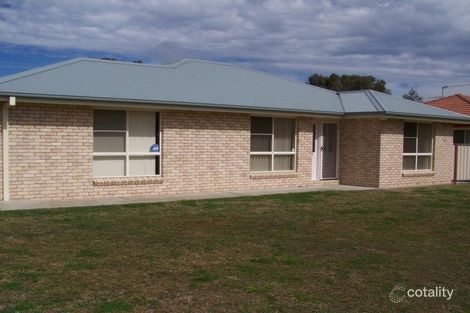 Property photo of 30 Aldred Avenue Armidale NSW 2350