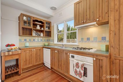 Property photo of 30 St Georges Crescent Ashburton VIC 3147